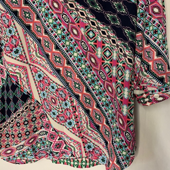 Van Heusen Womens Shirt Size Small Petite Multi Color Pink Button Sleeves Cruise - Picture 8 of 11